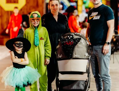 SPOCĪGAIS HELOVĪNS KVARTĀLĀ 86 - BILDES