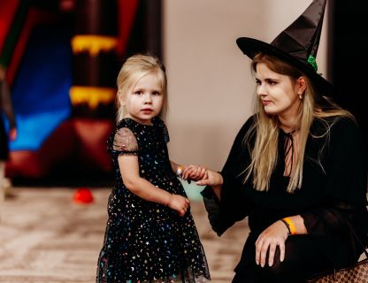 SPOCĪGAIS HELOVĪNS KVARTĀLĀ 86 - BILDES