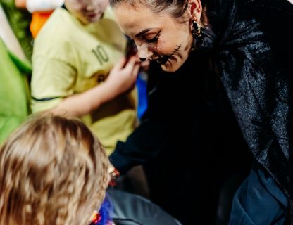 SPOCĪGAIS HELOVĪNS KVARTĀLĀ 86 - BILDES