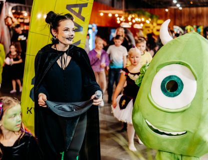 SPOCĪGAIS HELOVĪNS KVARTĀLĀ 86 - BILDES