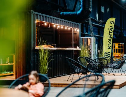 Testa ballīte būvniecības procesā