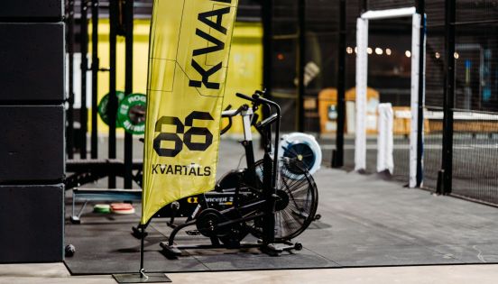 20251011-0037_resized